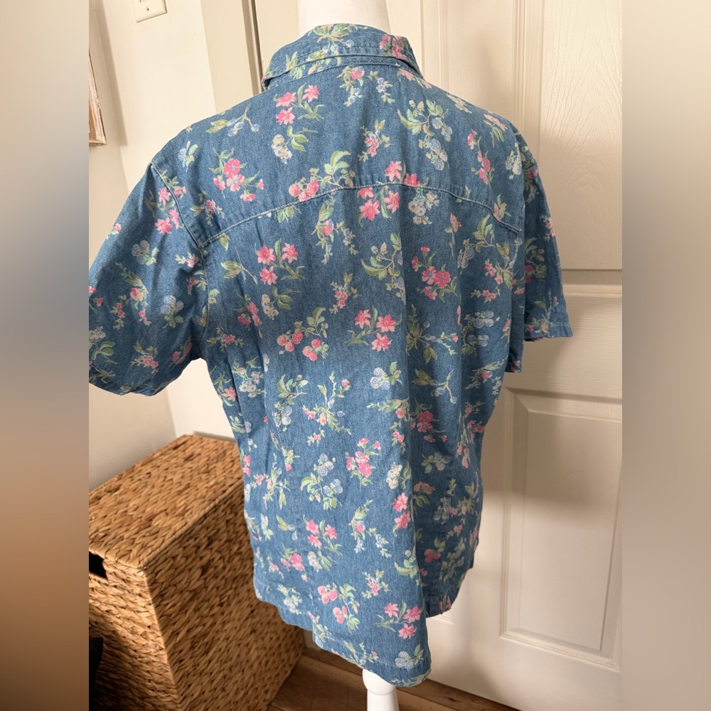 Classic Elements Vintage Button Down Denim Floral… - image 4